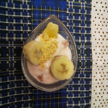 yuki2244さん
パイナップルと冷凍している
バナナでつくりました
あんこと抹茶入れるの忘れましたが
美味しかったです
(◍•ᴗ•◍)❤